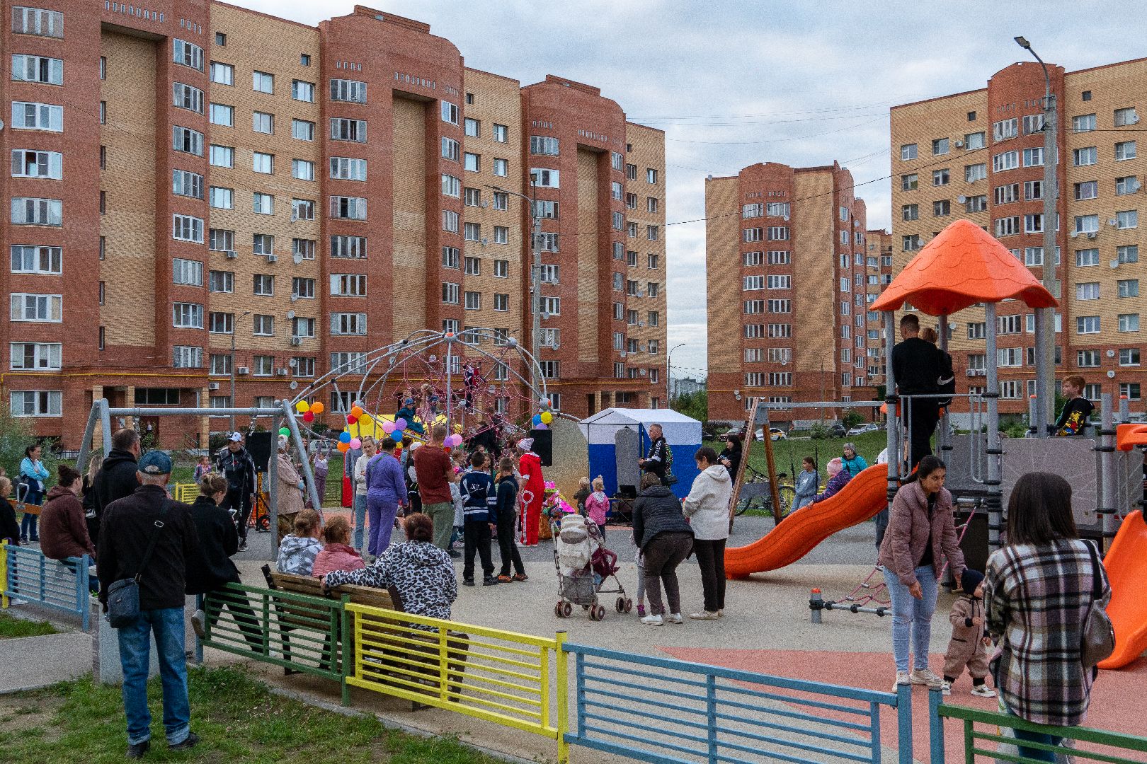 Подмосковье, Егорьевск, ЖКХ, сосновая, праздник, дворник, электрик