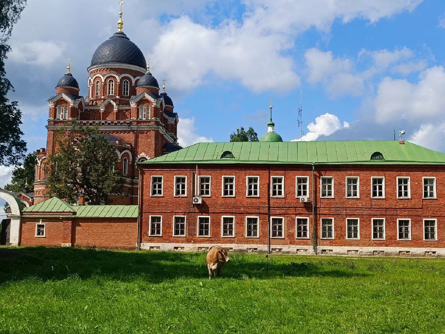 Можайск, Можайский городской округ, Подмосковье, урожай, монастырь, огород, овощи, фрукты, заготовки на зиму, традиции
