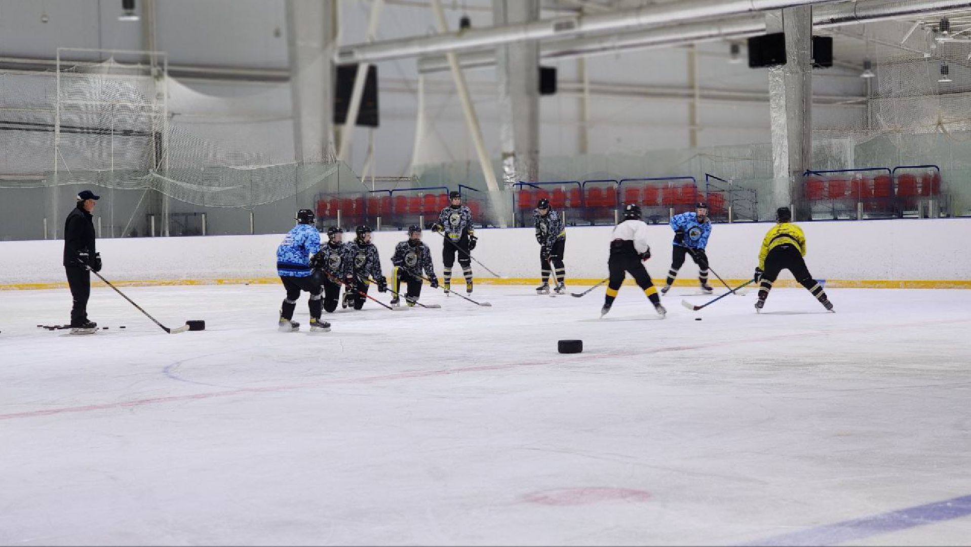 Дмитров, Торнадо, ЖХЛ