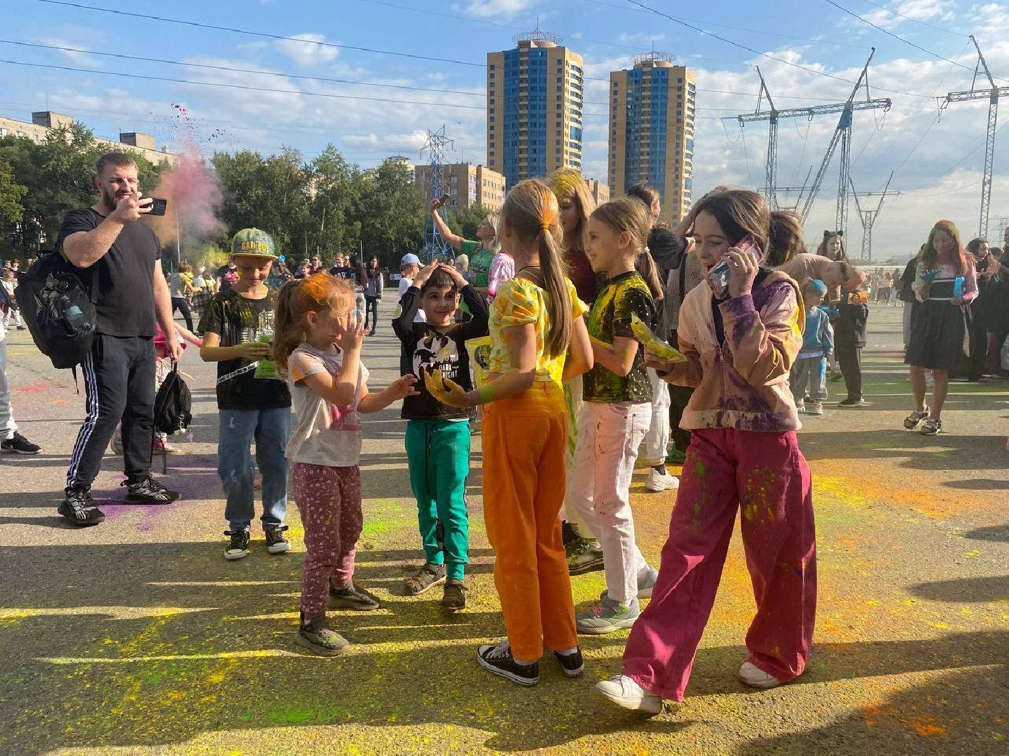 Реутов, краски, Шоколад, фестиваль, музыка