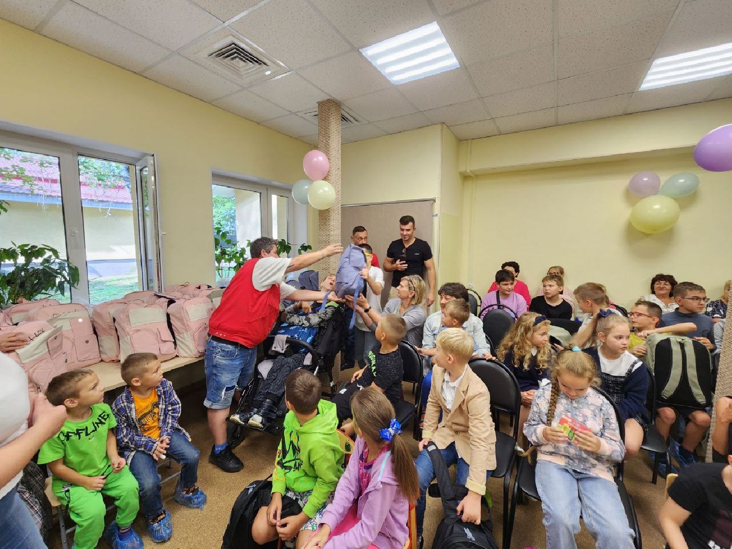 Красноармейск, Пушкинский, благотворительность, портфель школьника