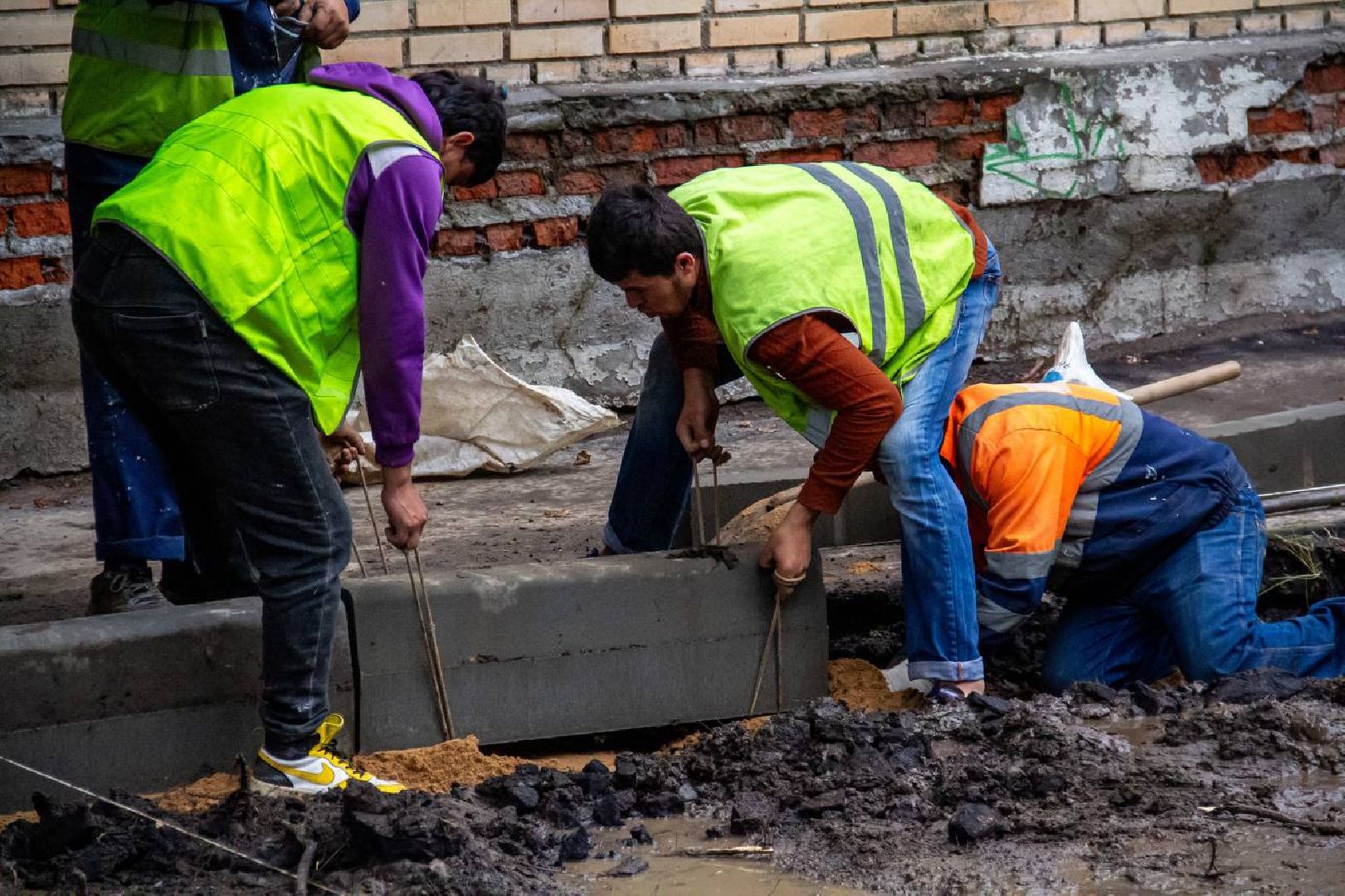 Подольск, парковки, школа, благоустройство