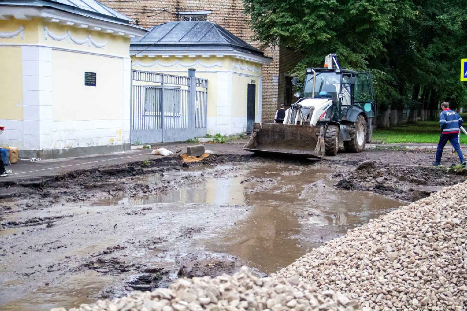 Подольск, парковки, школа, благоустройство