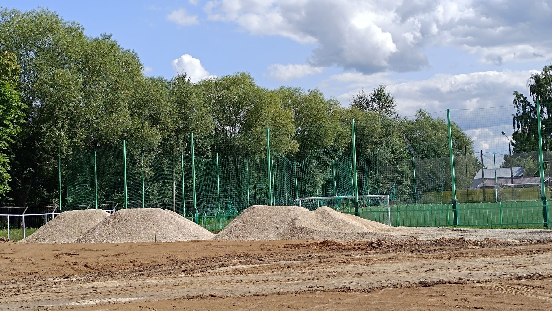 Лобня, стадион, спорт, строительство