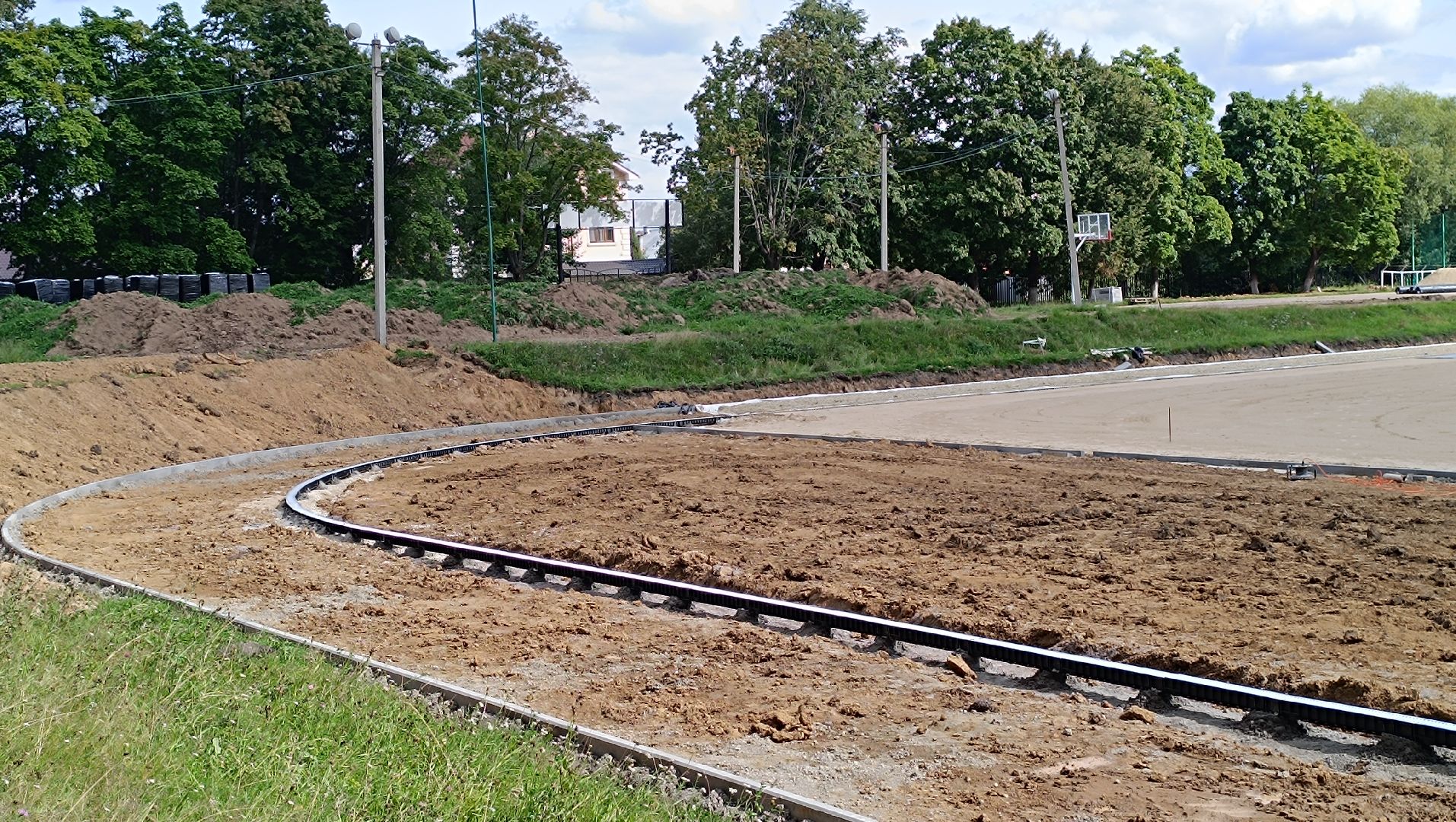 Лобня, стадион, спорт, строительство