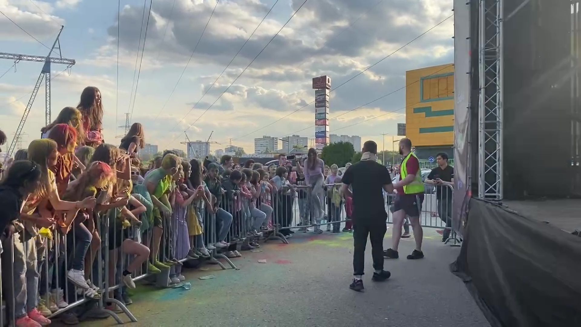 Реутов, фестиваль красок, торговый комплекс, Шоколад, предложение, любовь