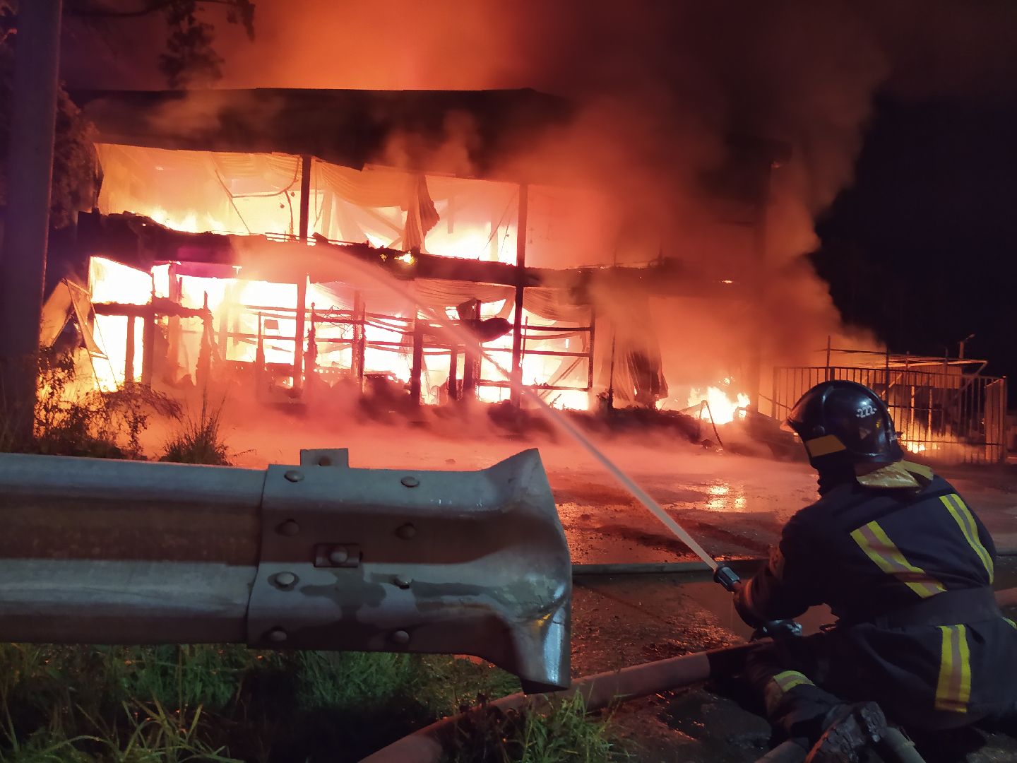 Нахабино, Красногорск, пожар, стройматериалы