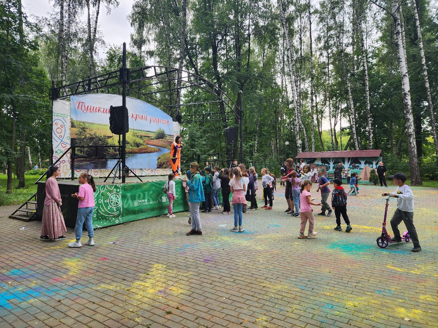 город танцует в парках, пушкино, праздник, день города,