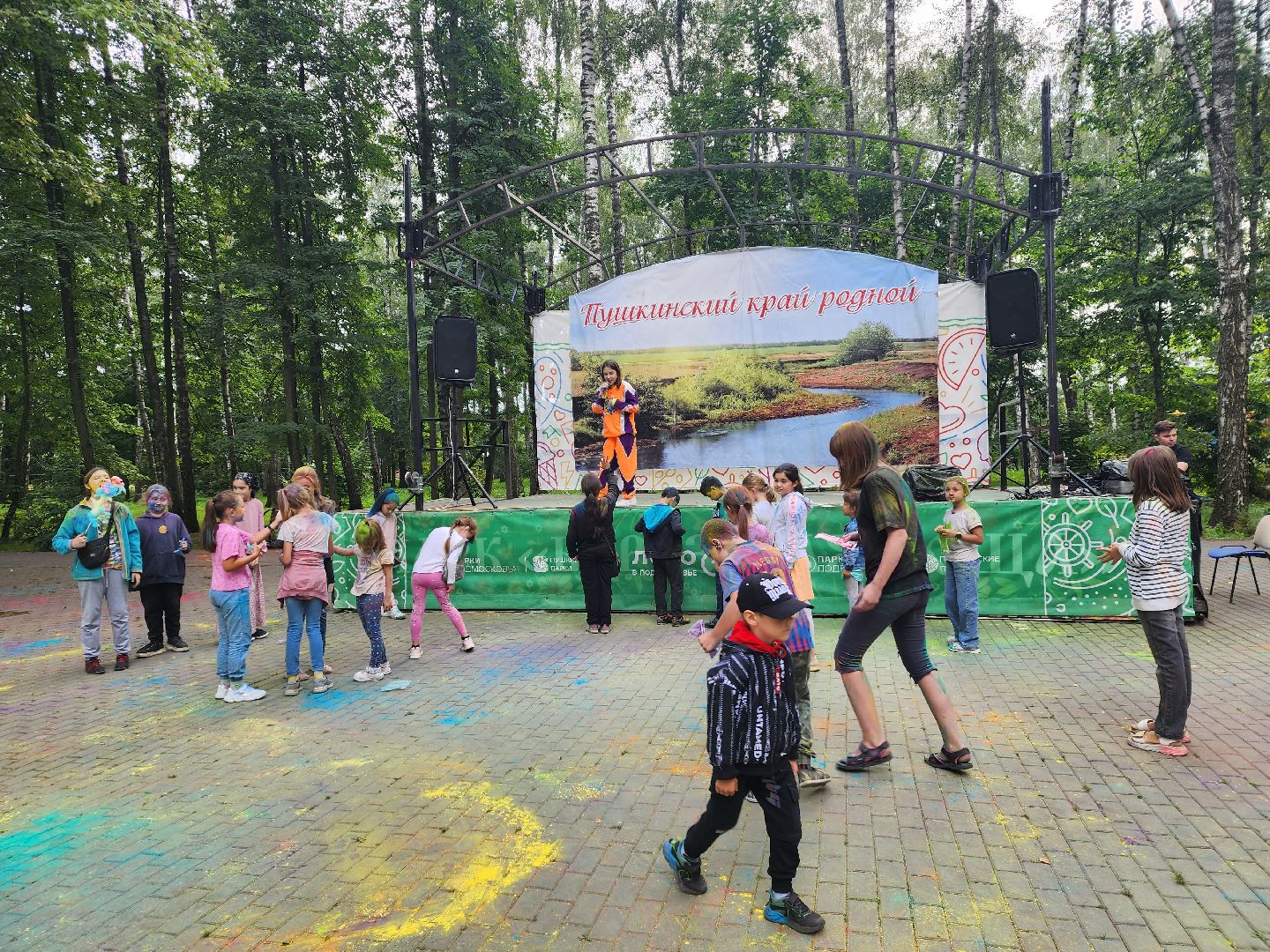город танцует в парках, пушкино, праздник, день города,