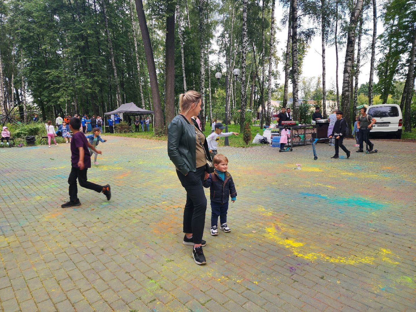 город танцует в парках, пушкино, праздник, день города,