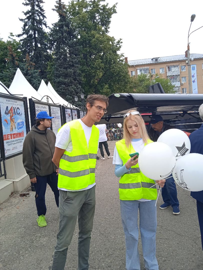 ДАКС, детский, авиакосмический, салон, ДК, Прохоров, Терюшков, Волк