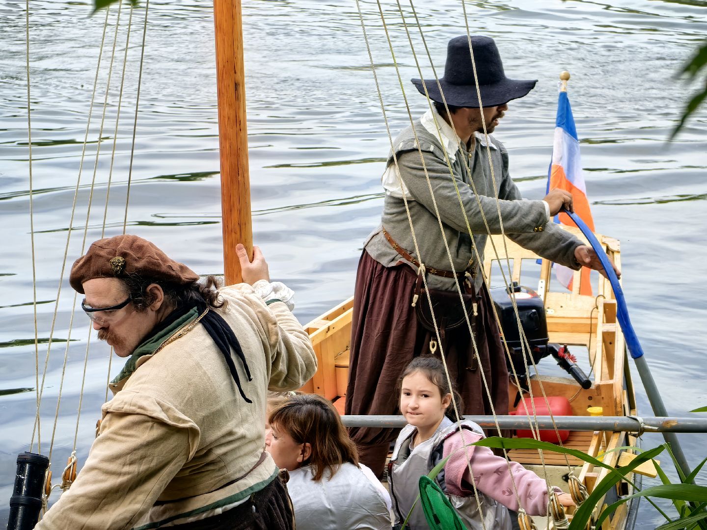 Морской бой, пираты, корабль, река, парк, гости
