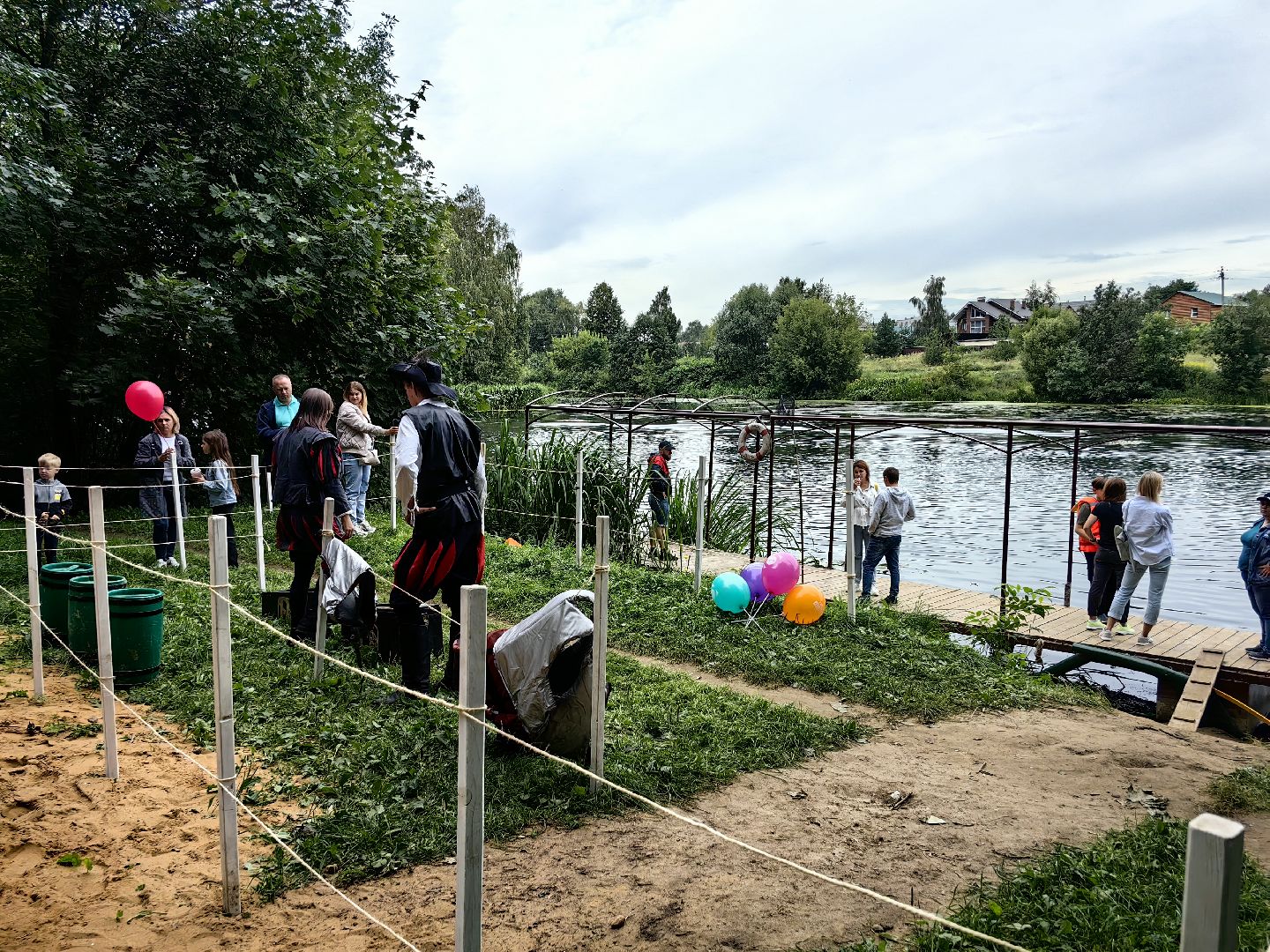 Морской бой, пираты, корабль, река, парк, гости