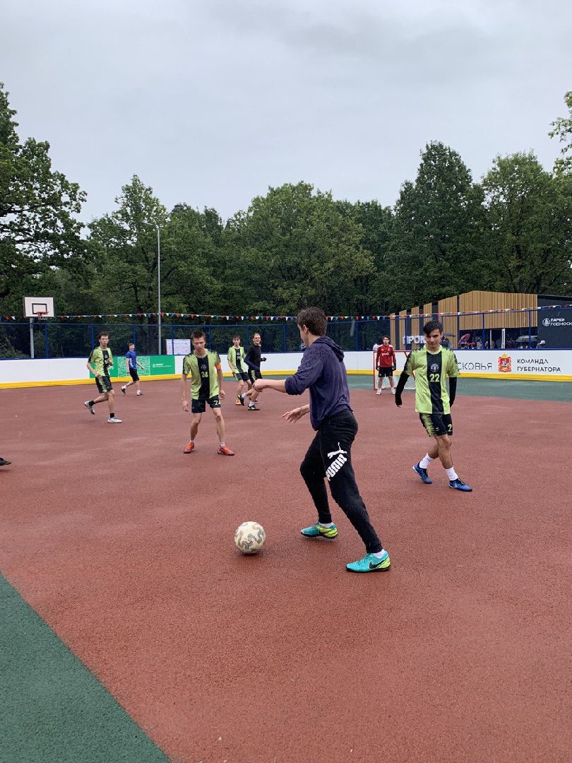 Открытие спортивной площадки, лесопарк Дубки, Калининец