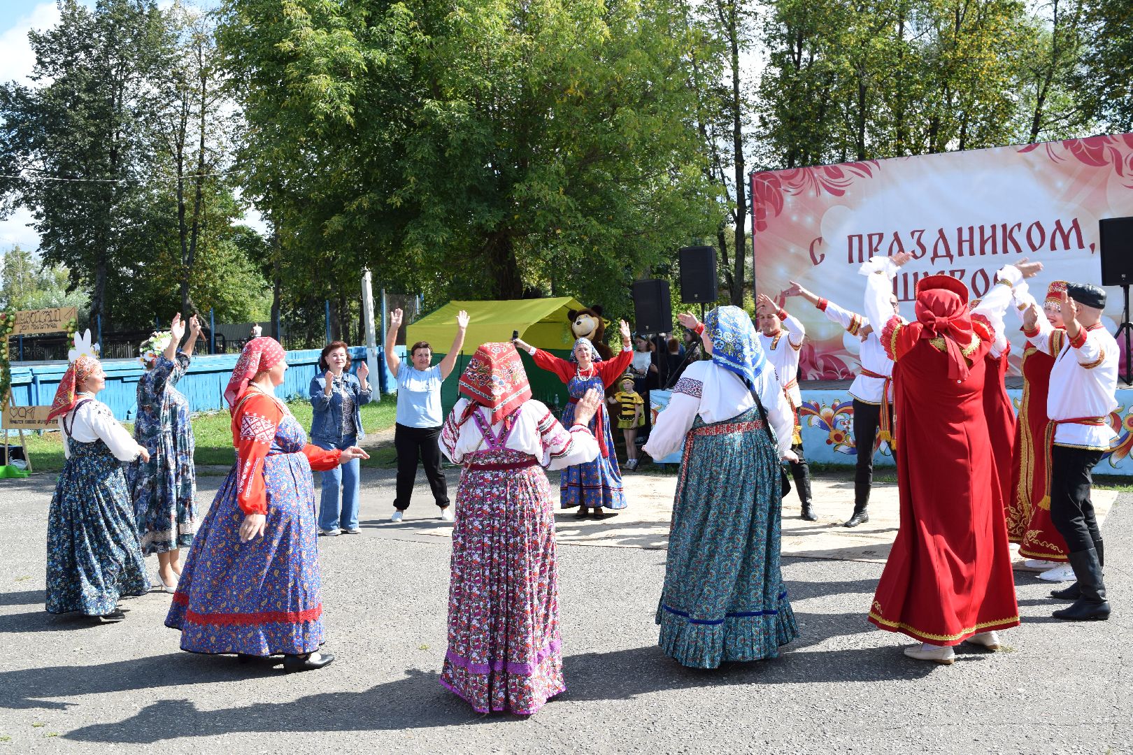 Егорьевск, Шувое, спас, ярмарка, ремесло, танцы, пение, хор,