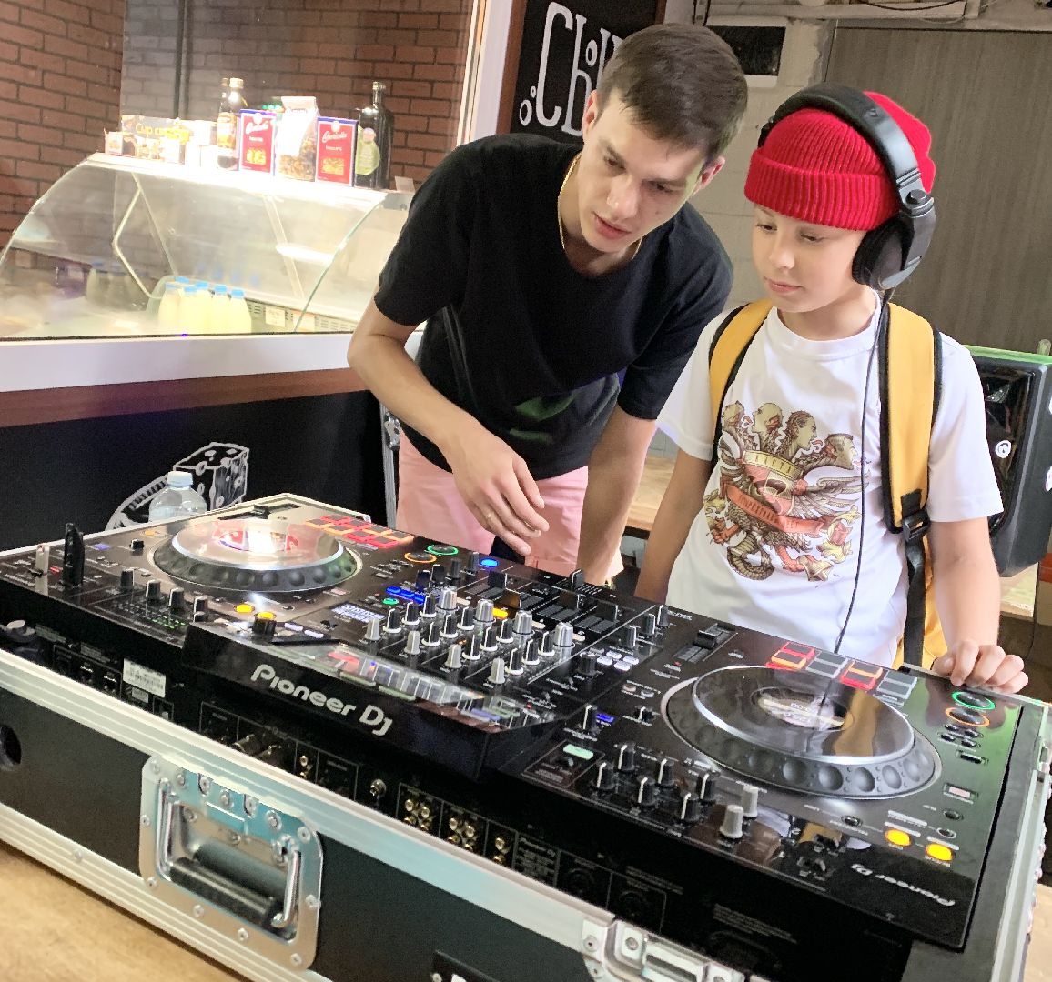 Балашиха, Подмосковье, общество, культура, Фабрика 1830, фестиваль Энтузиасты