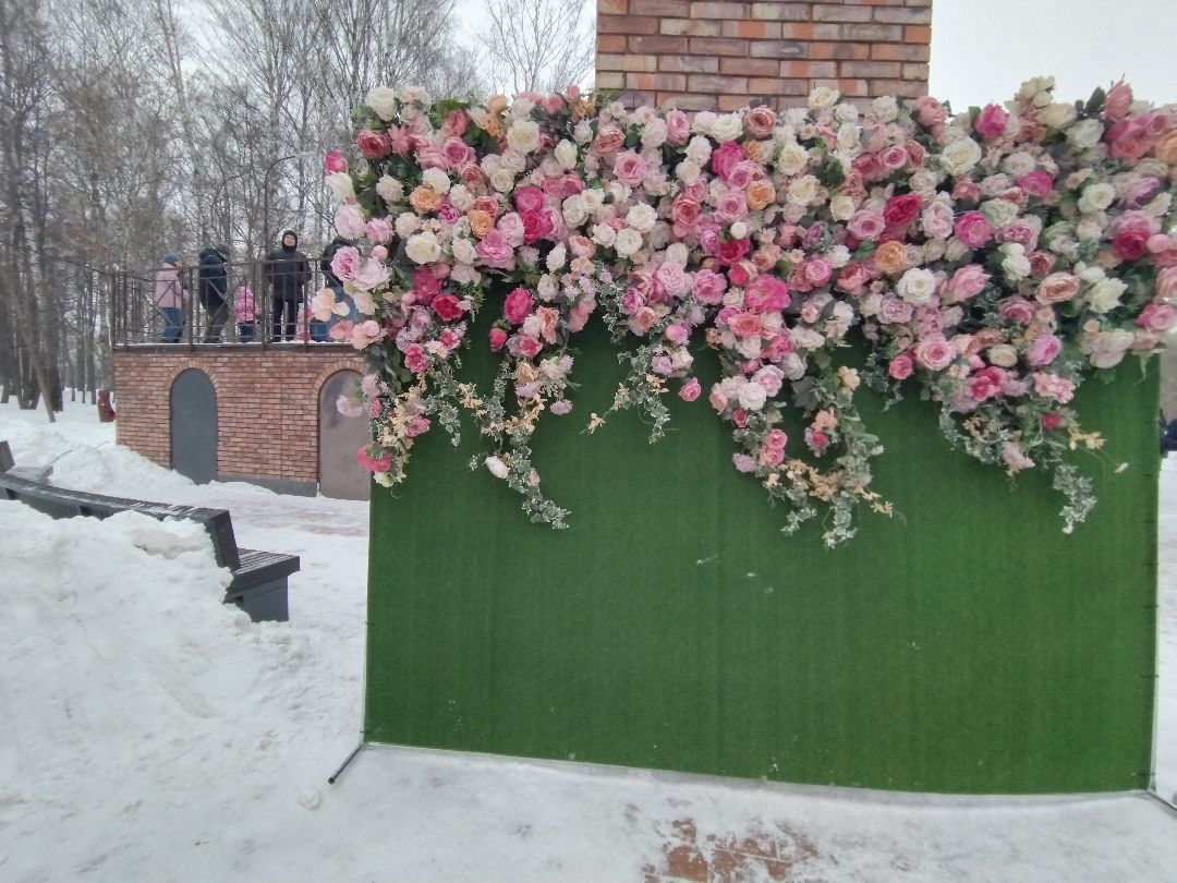 8 марта, международный женский день, Белый Орёл, Дмитрий Быков, Леонид Лютвинский