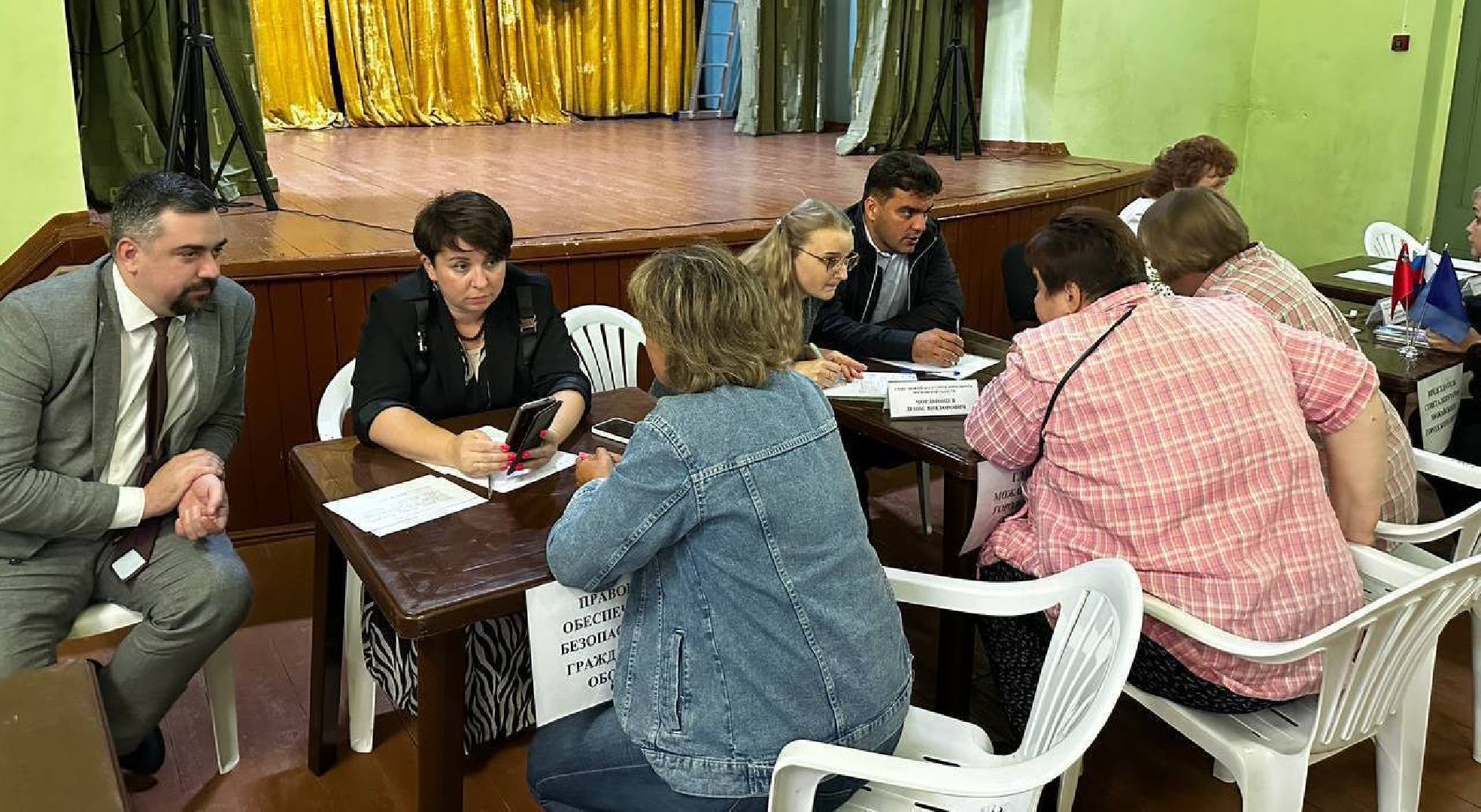 Можайск, Можайский городской округ, Подмосковье, жители, встреча с жителями, проблемы, решение, глава округа, выездная администрация, открытая власть