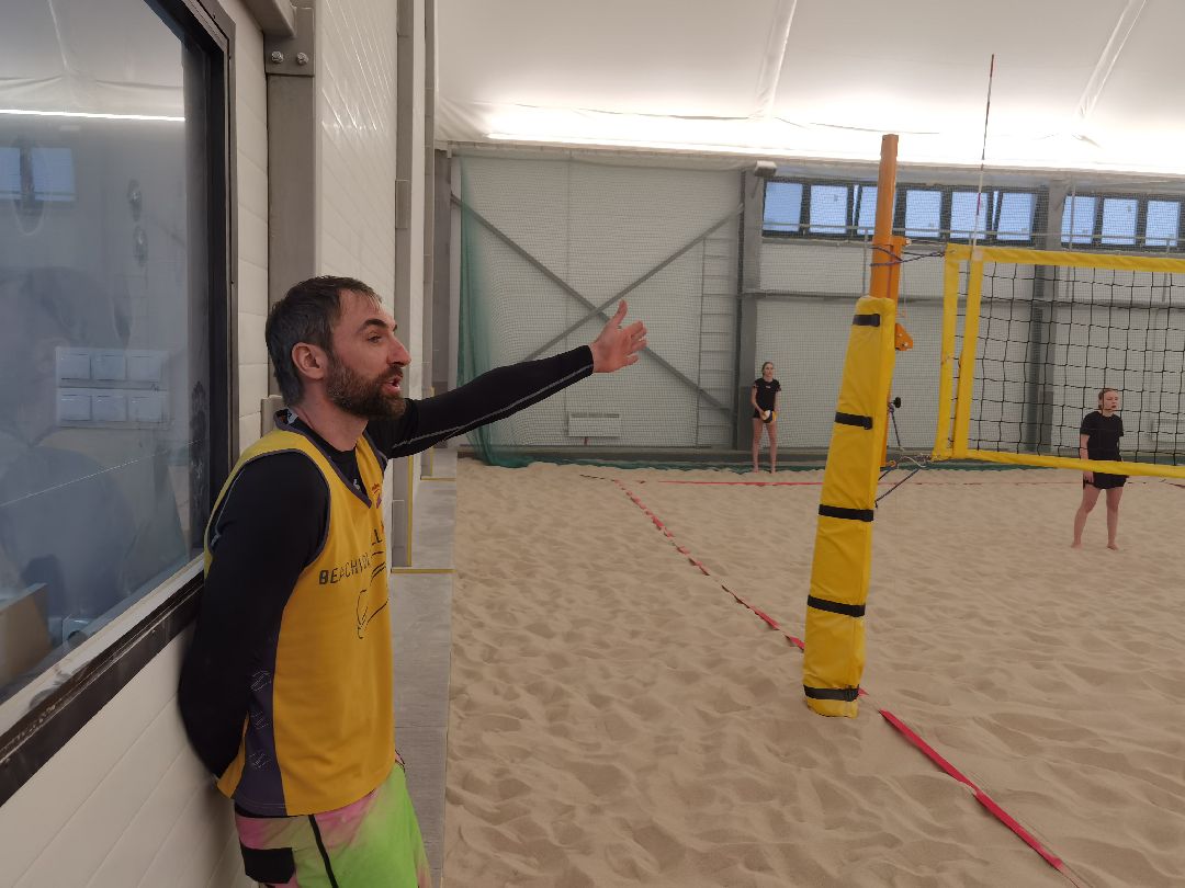 Спорт, пляжный воллейбол