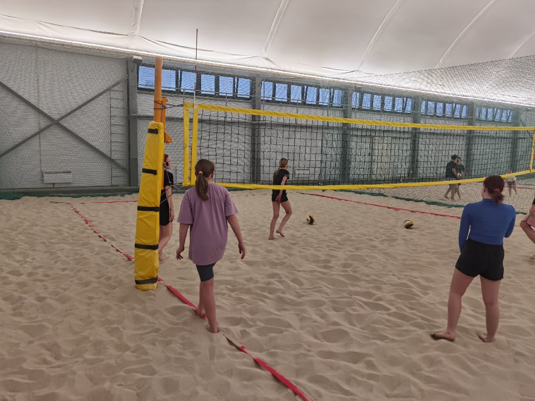 Спорт, пляжный воллейбол