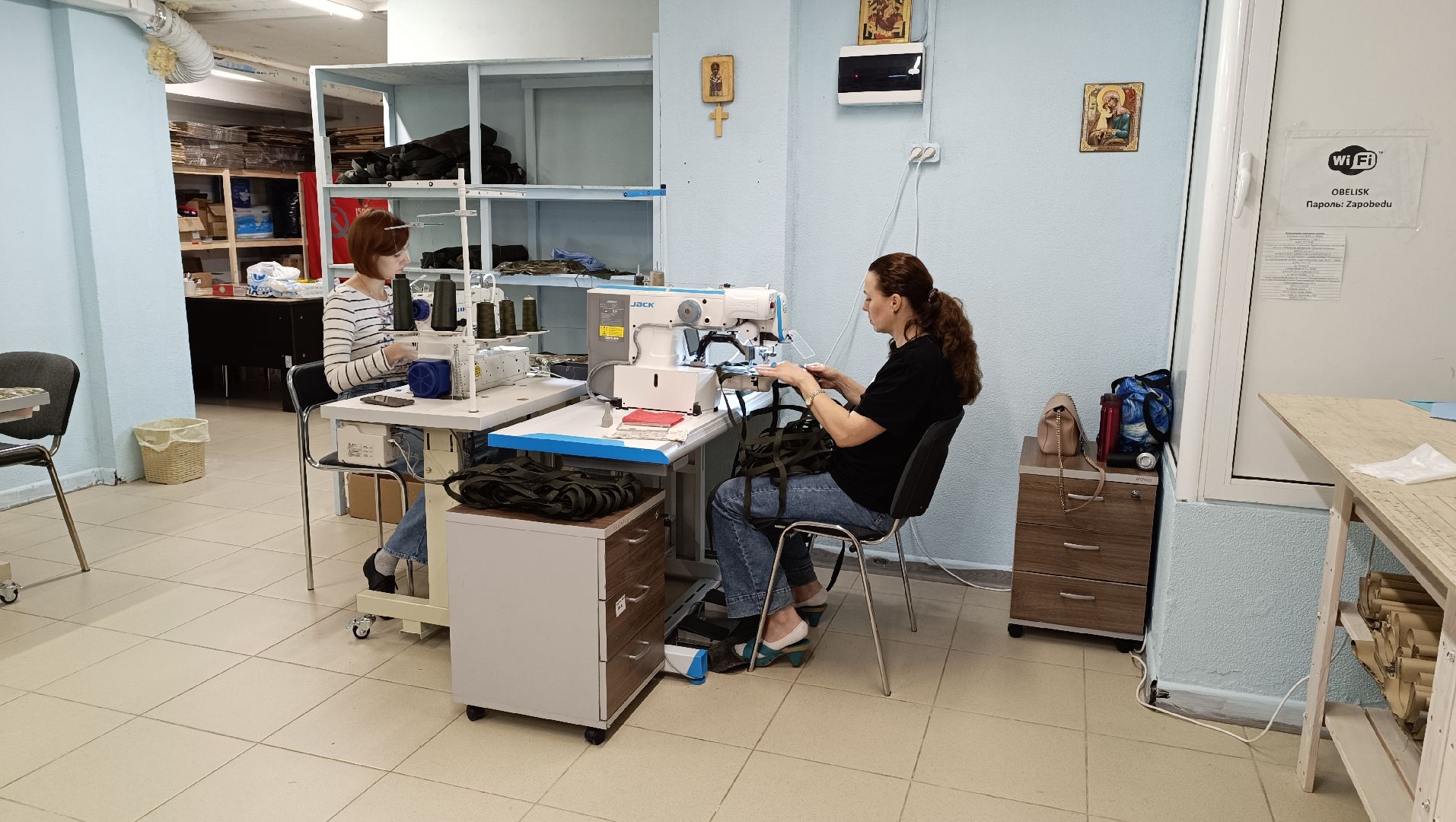 Лобня, общество, носилки, волонтёры