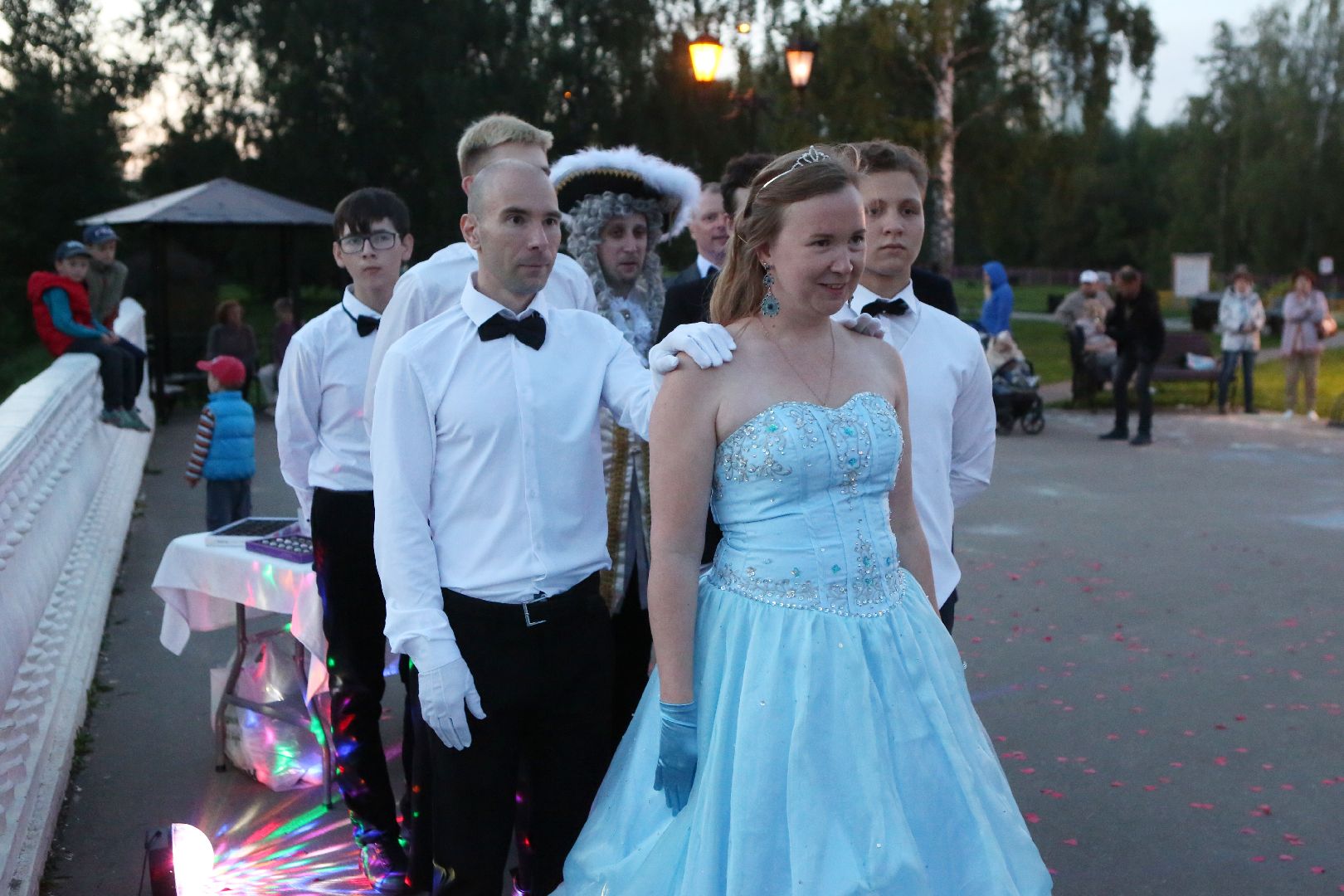 Долгопрудный, бал, парки, парк на Молодежной