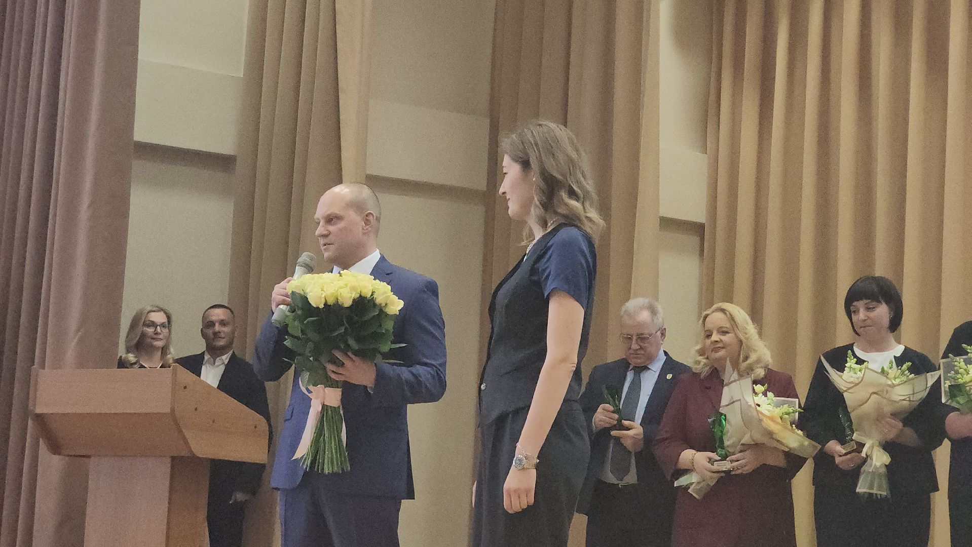 Пушкино, образование, дети, общество