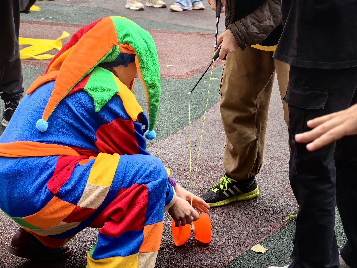 Цирк, развлечения, дети, парк, жонглирование