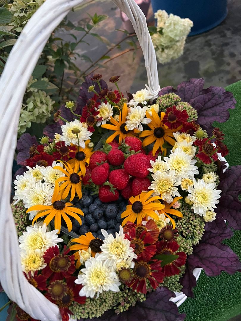 Звенигород, день знаний, цветочные композиции, садовый центр