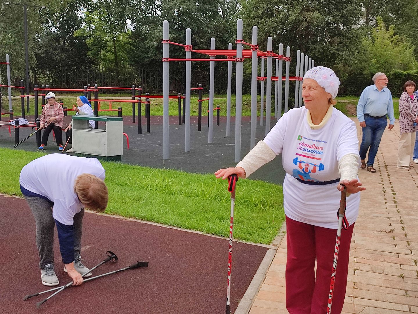 #йога, #активноедолголетие, #потягушки, #скандинавскаяходьба, #настольныйтеннис