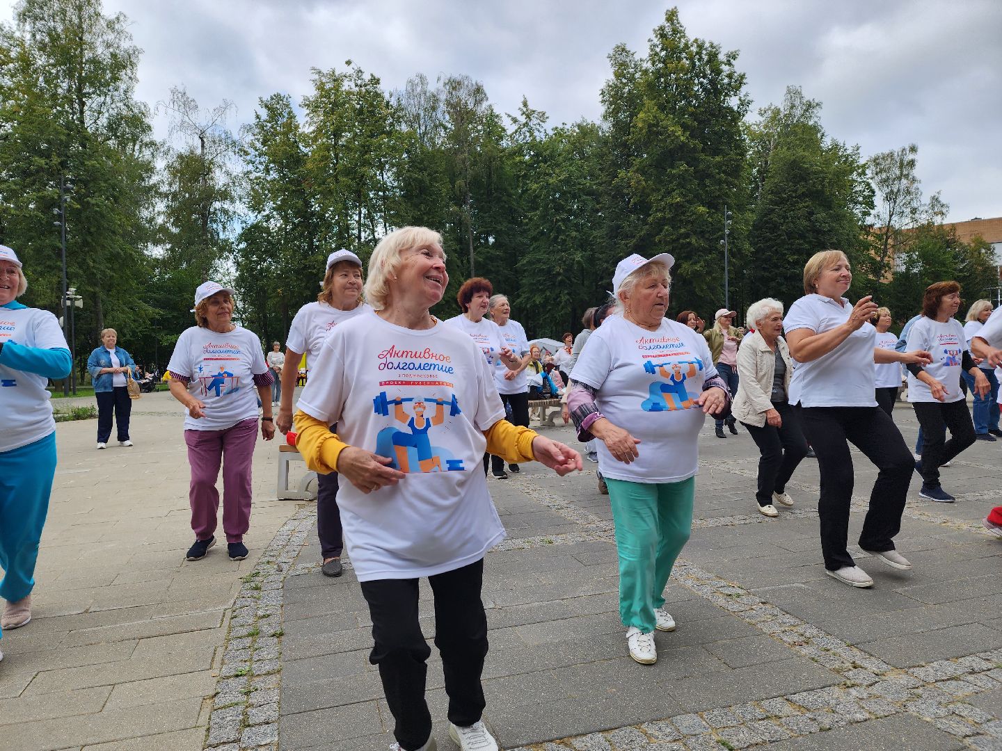 активное долголетие, танцы, коломна, егорьевск, Кривякино, зарядка долголетов,