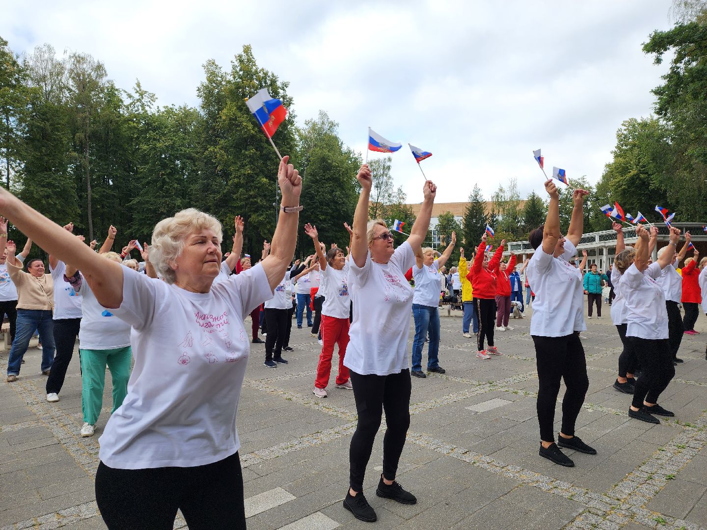активное долголетие, танцы, коломна, егорьевск, Кривякино, зарядка долголетов,