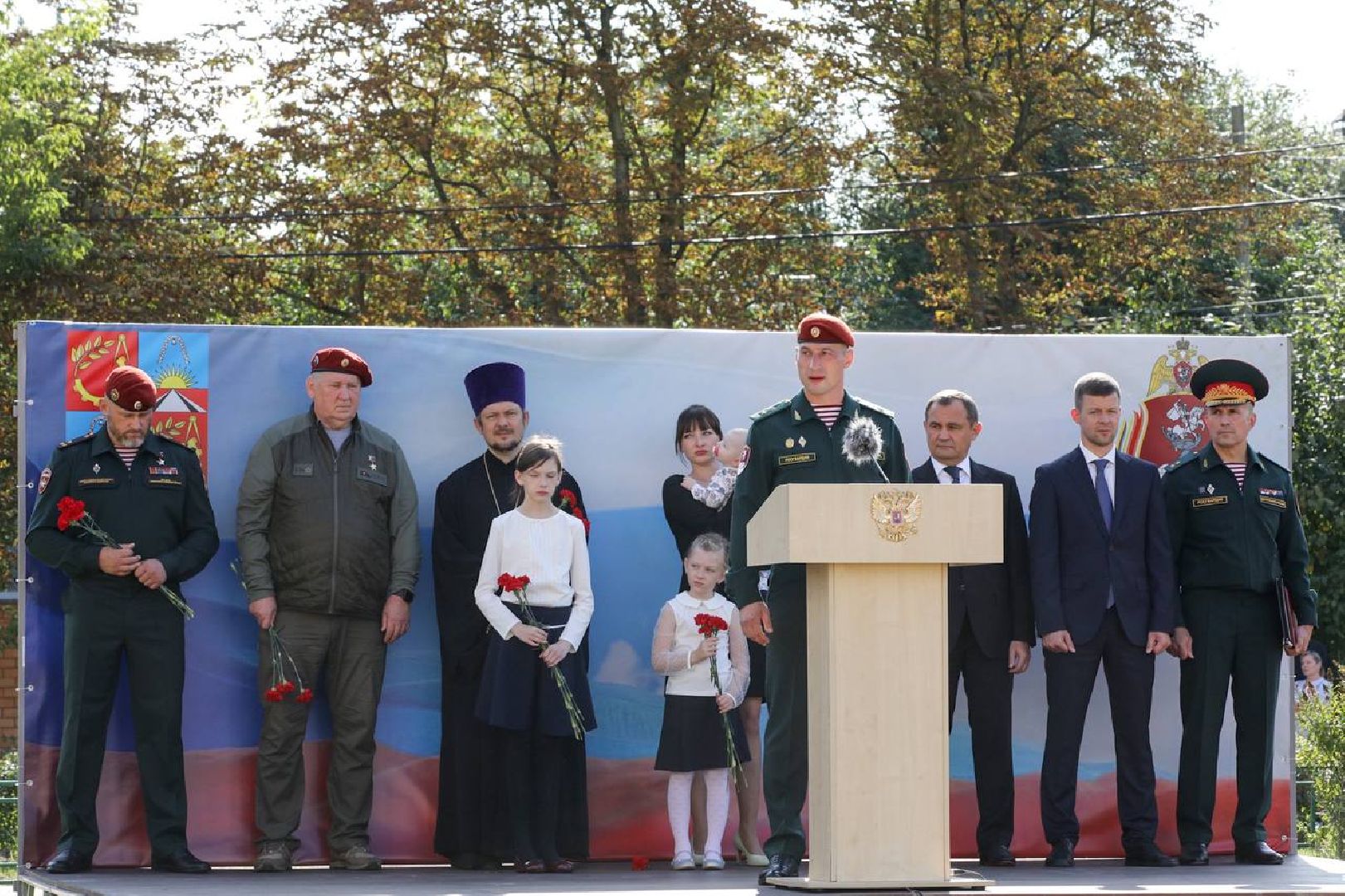 Балашиха, Подмосковье, общество, мурал, СВО, мемориальная доска, Александр Потапов