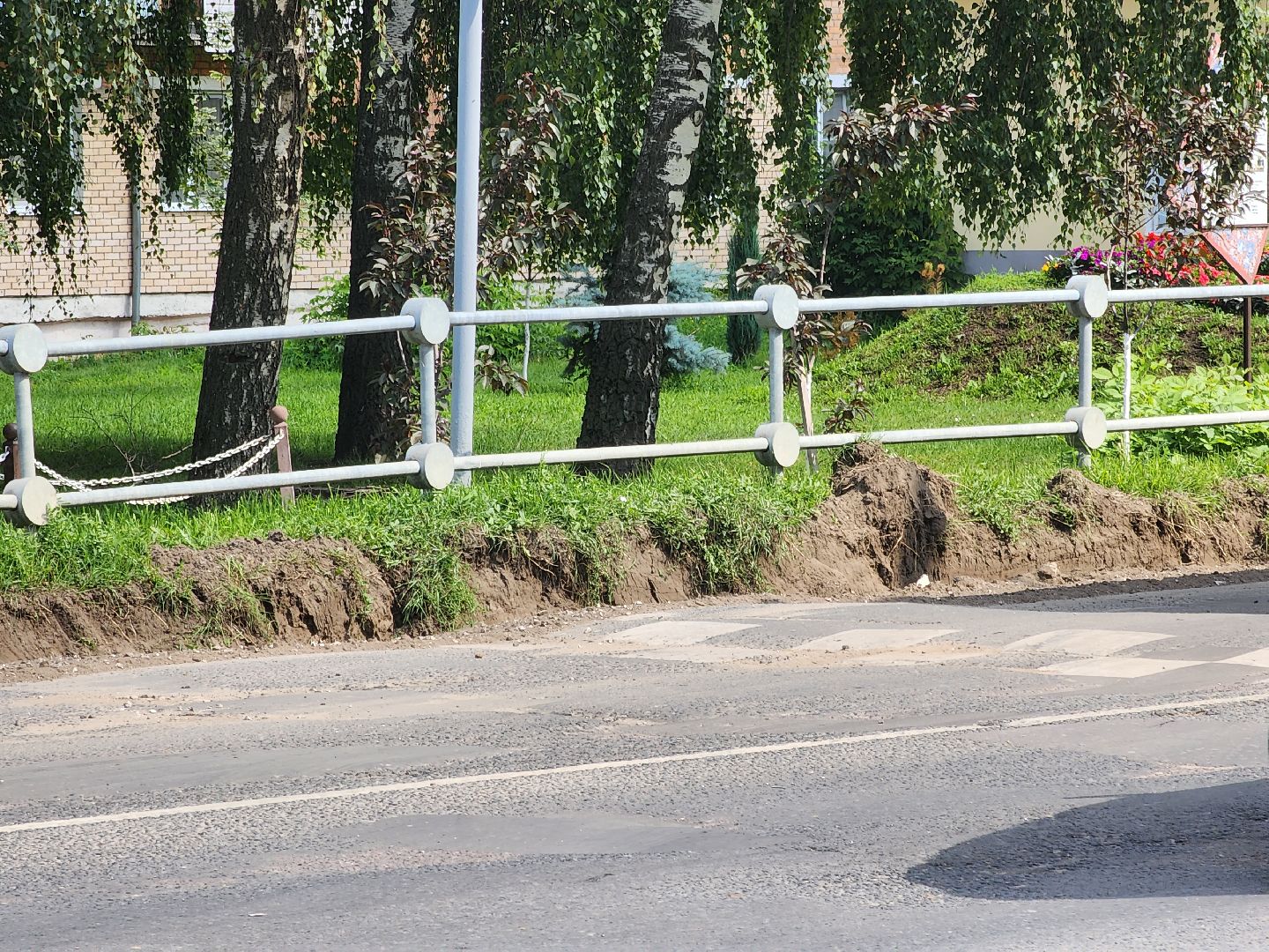 Павловский Посад, городской округ павловский Посад, люди, благоустройство, ремонт, тротуар, бордюр