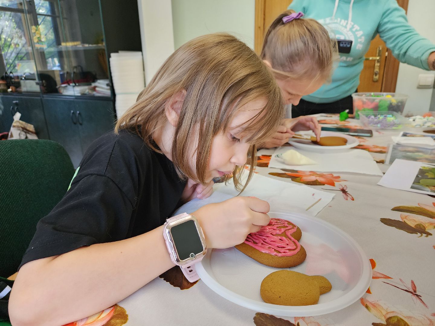 дети, 1 сентября, подарки, школа, многодетные семьи,