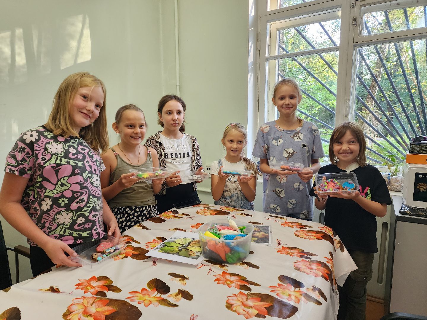 дети, 1 сентября, подарки, школа, многодетные семьи,