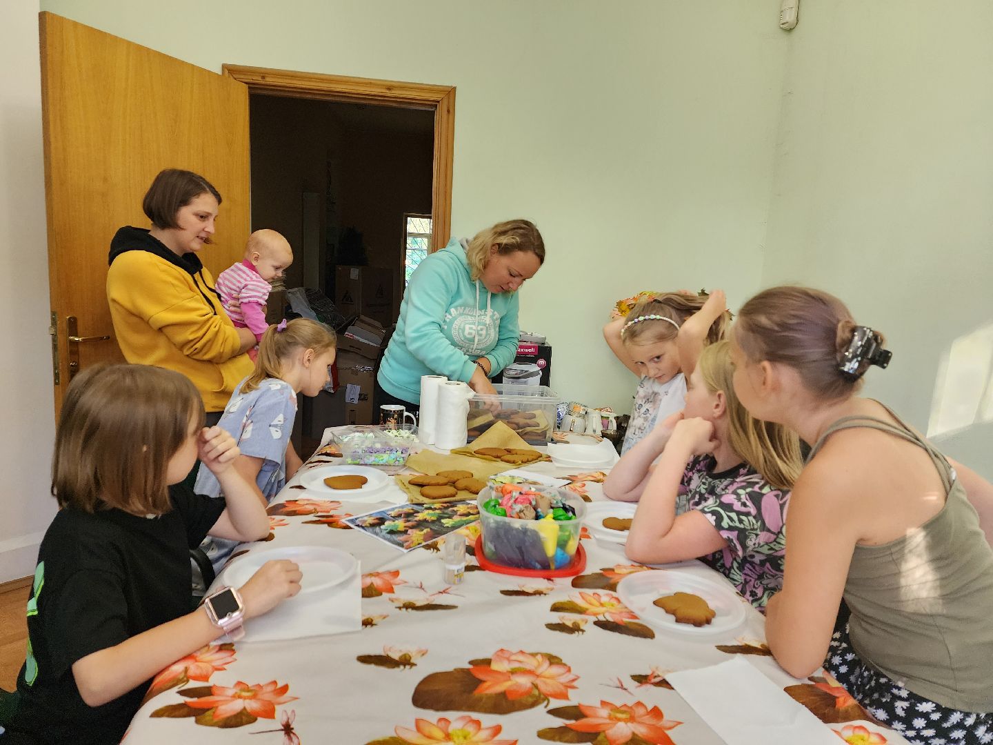 дети, 1 сентября, подарки, школа, многодетные семьи,