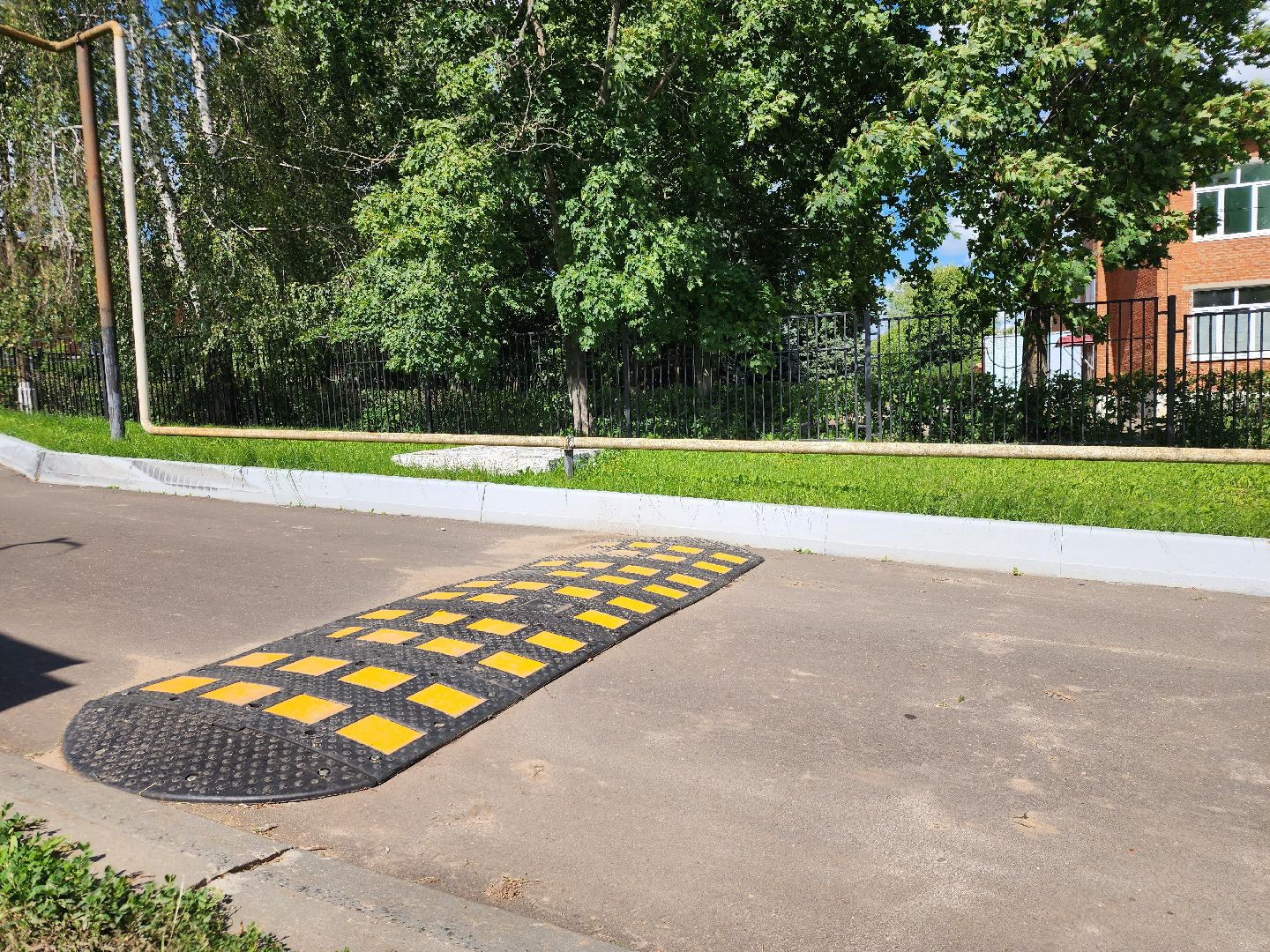 Серебряные Пруды, безопасность