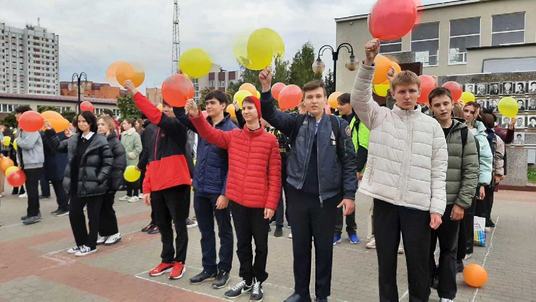 Протвино, Пущино, образование