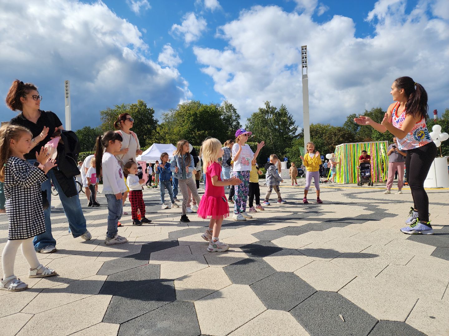 Фестиваль зумбы, Мытищи, центральный парк