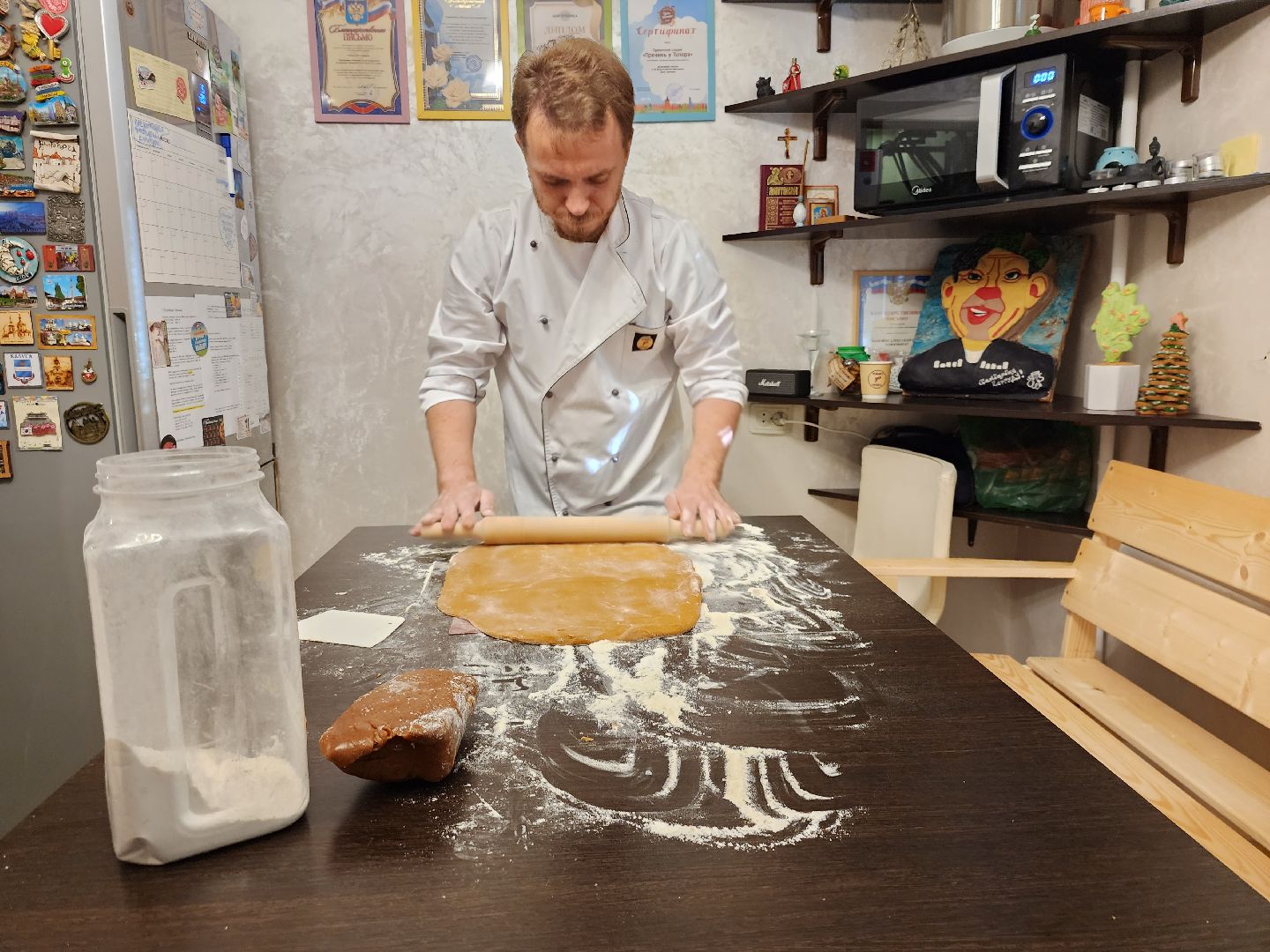 Максим Топорищев, Мытищи, пряник-рекордсмен, путевой дворец в Тайнинском