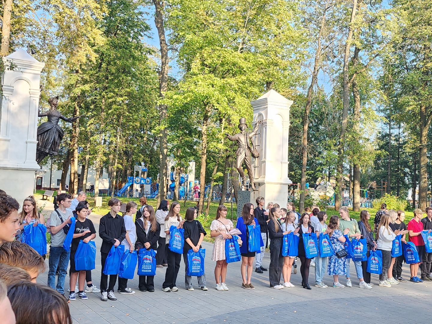 Серпухов, Подмосковье, Вместе V школу, Единая Россия, МГЕР