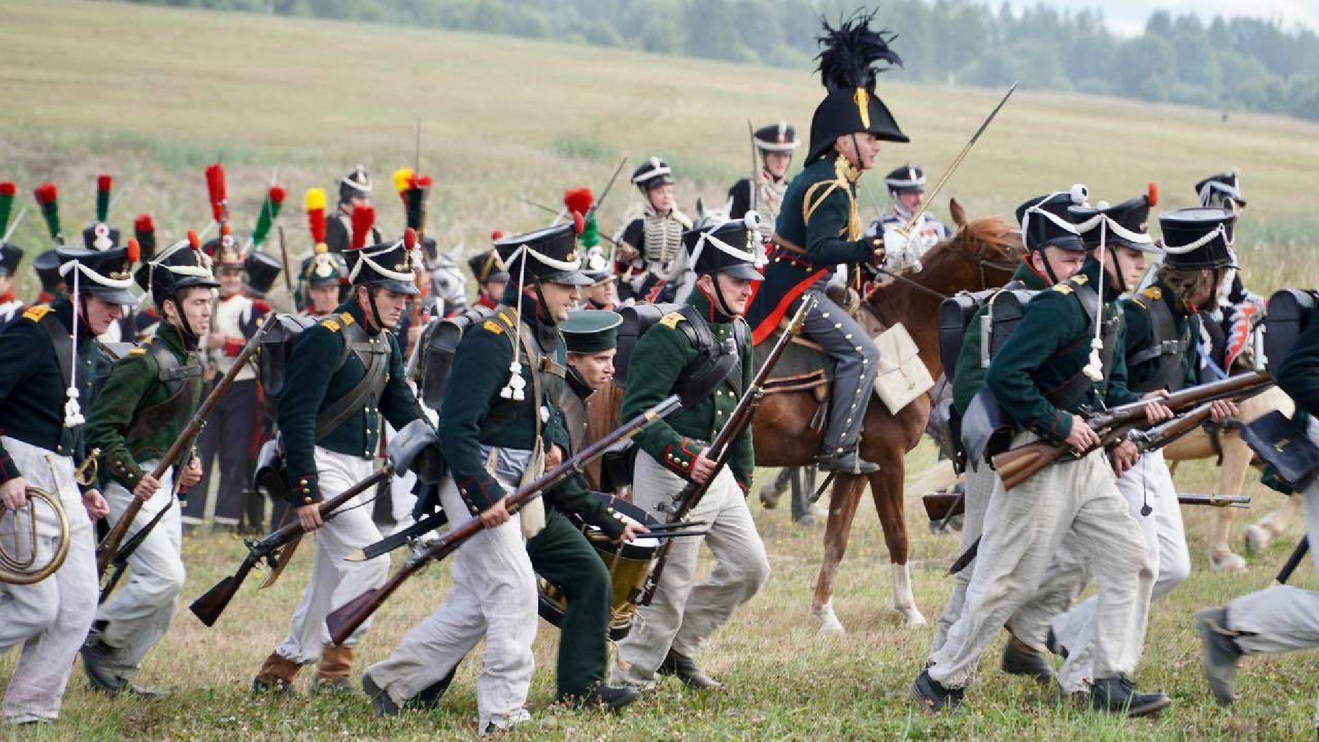 Можайск, Можайский городской округ, Подмосковье, военно-исторический фестиваль, День Бородина, праздник, туризм, зрители, французкая армия, русская армия