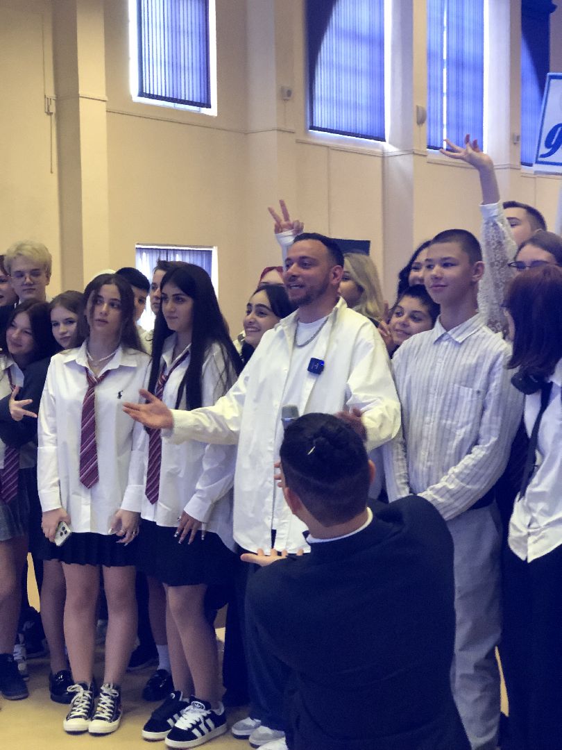 Блогер, химки, школа,