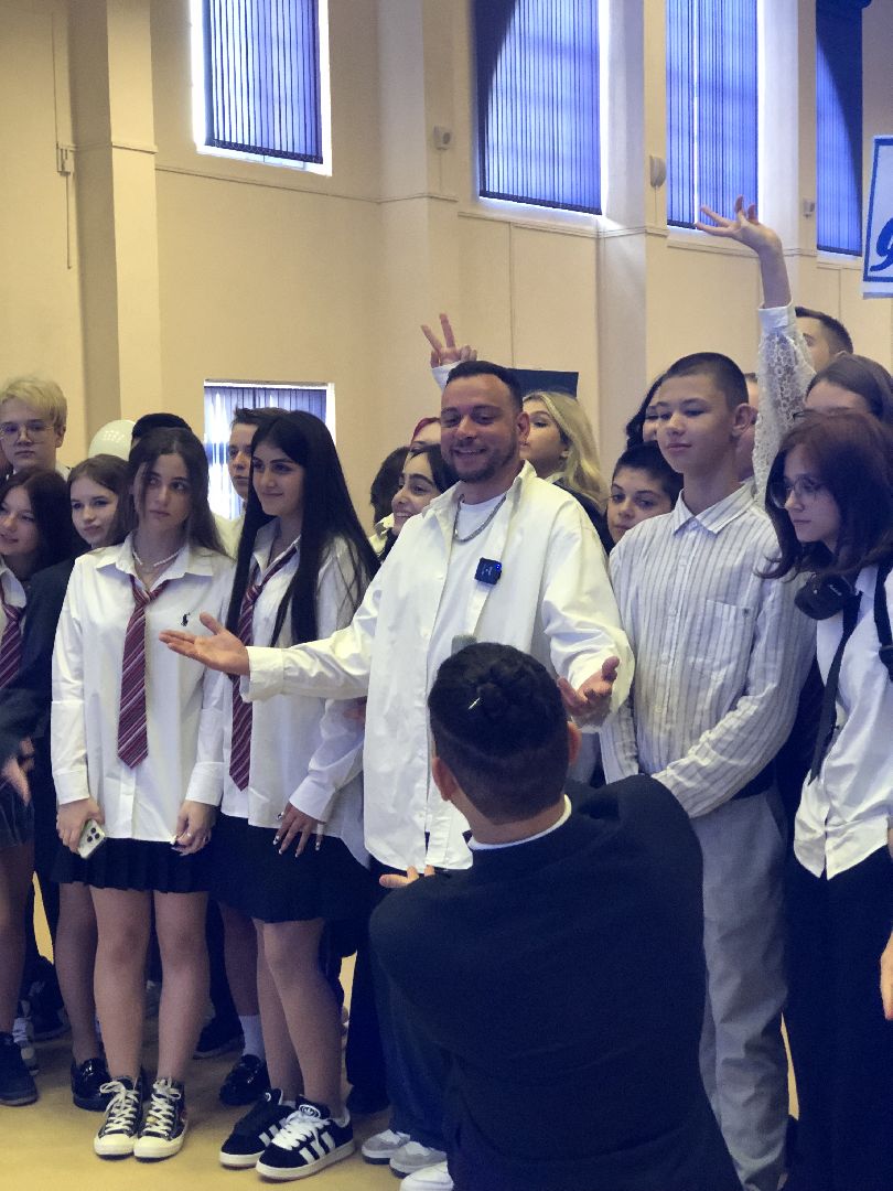 Блогер, химки, школа,