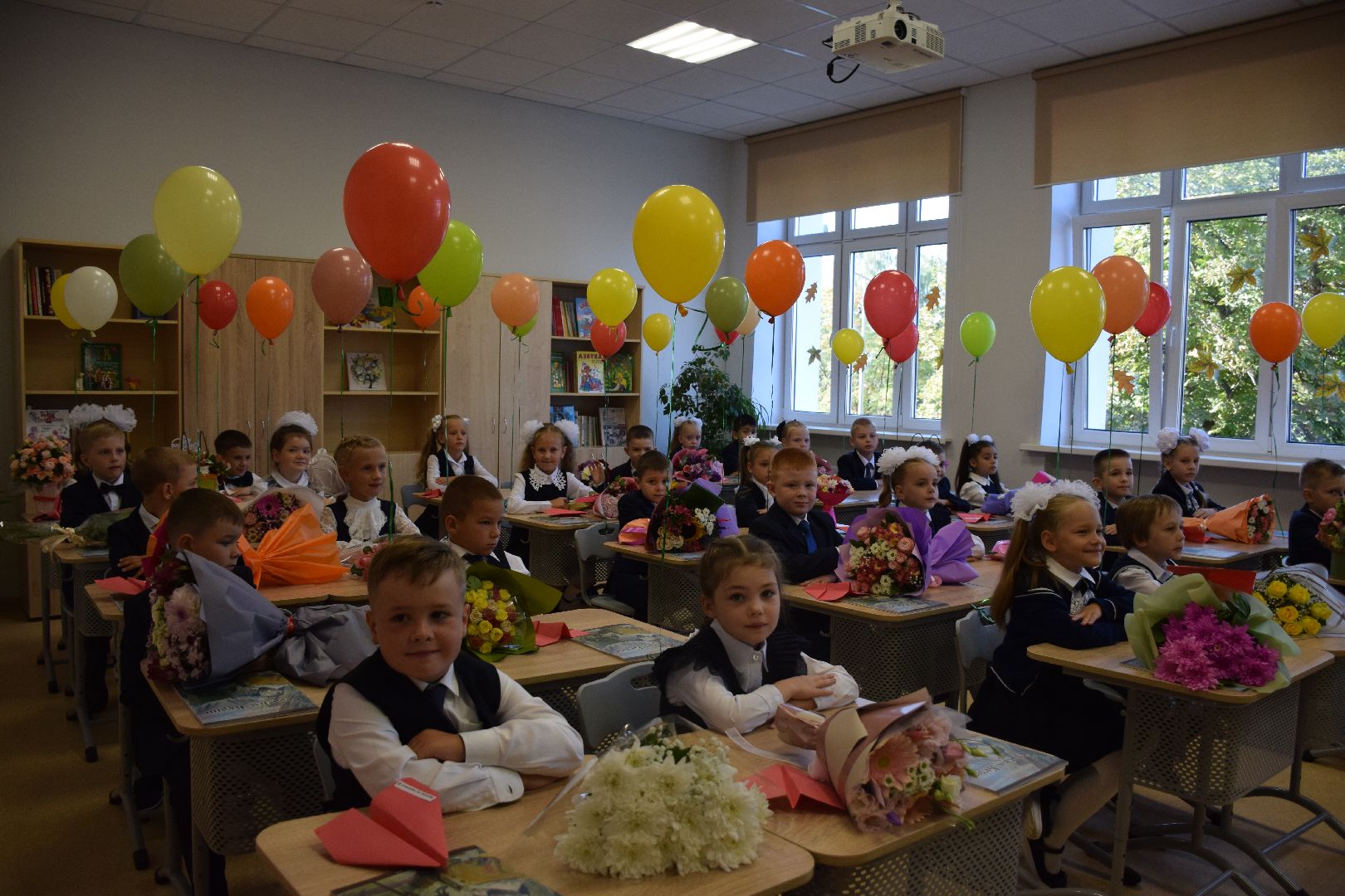 Павловский Посад, городской округ Павловский Посад, люди, дети, праздник, ремонт