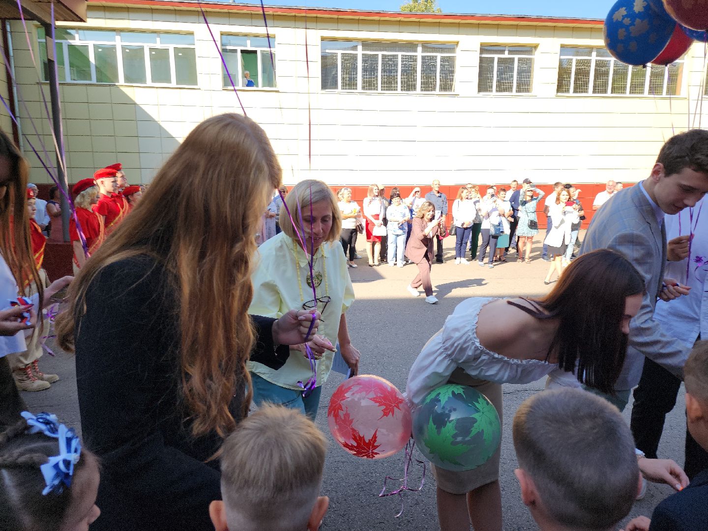 Кашира, СОШ №4, День знаний, 1 сентября, первоклассники