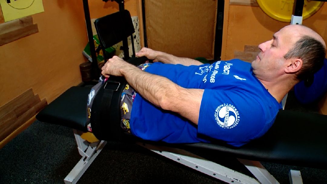 спорт, пауэрлифтиг, многоборье, параолимпийцы, тренировки, инвалиды, Денис Пупышев, Реутов