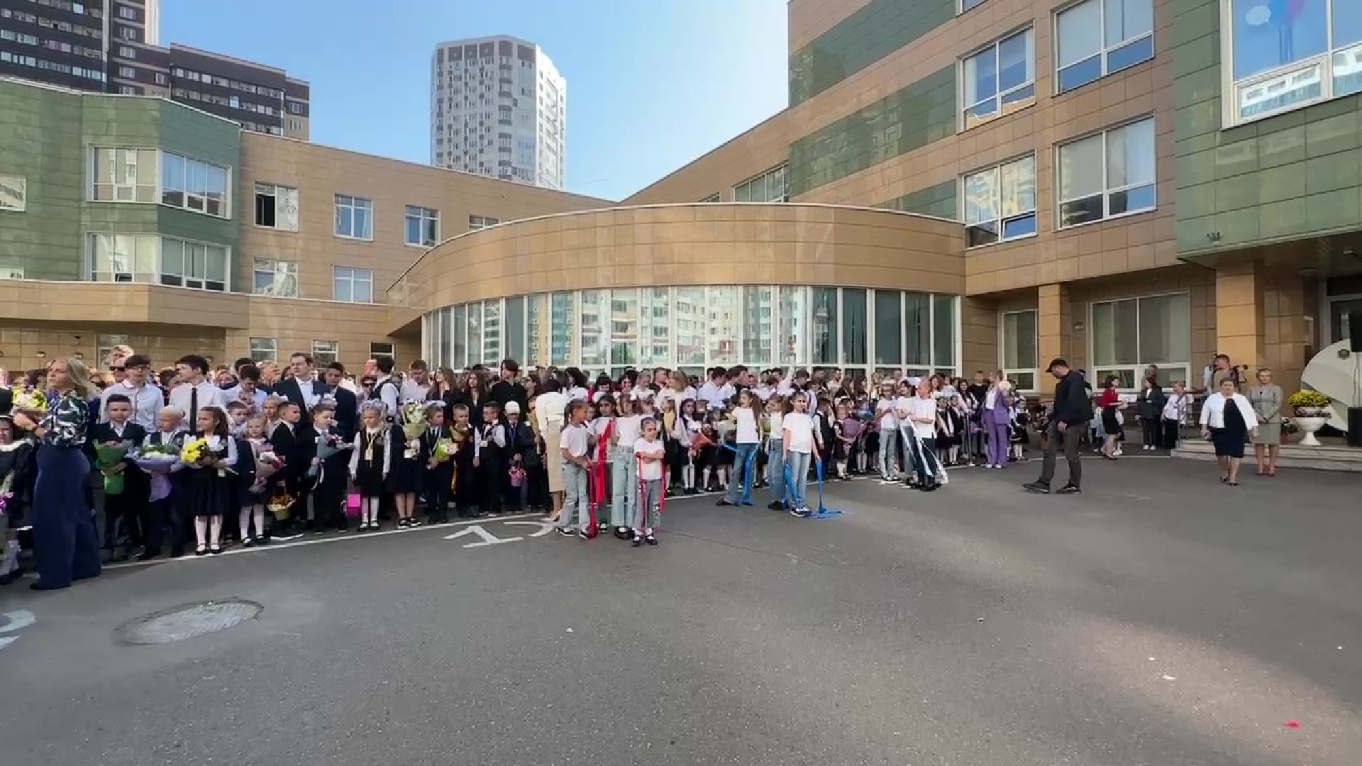 Реутов, День знаний, 1 сентября, школьники, юбилейный год