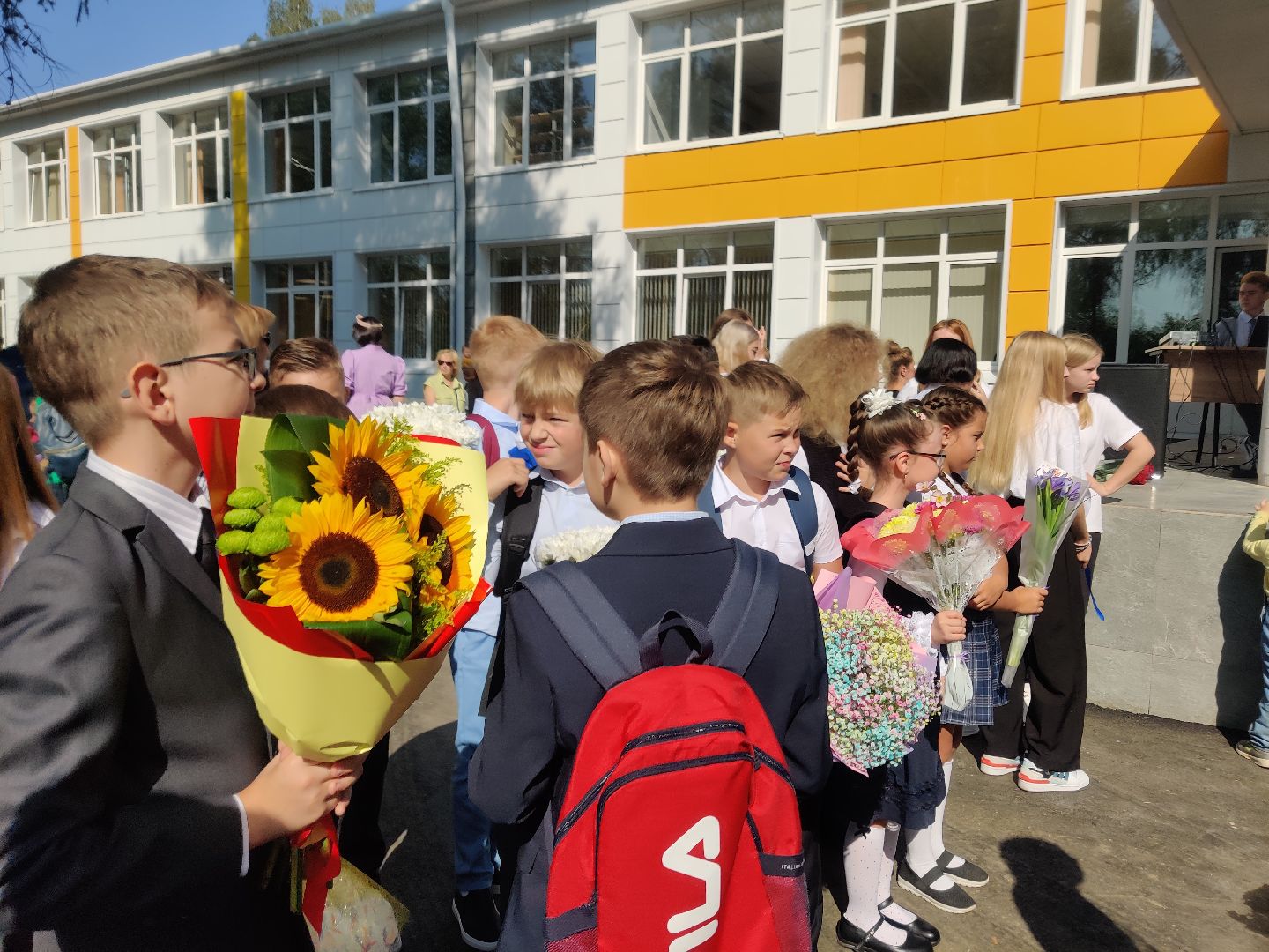 Красноармейск, Пушкинский, день знаний, капремонт школы